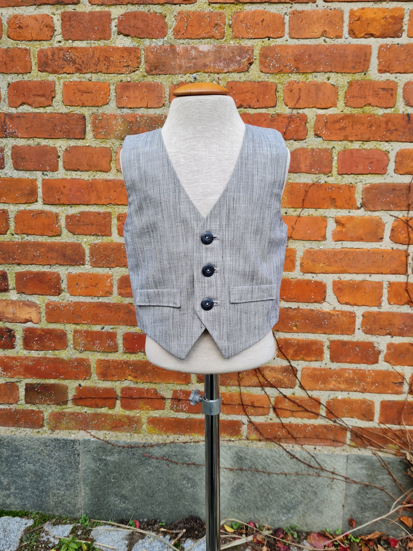 Vest 111
