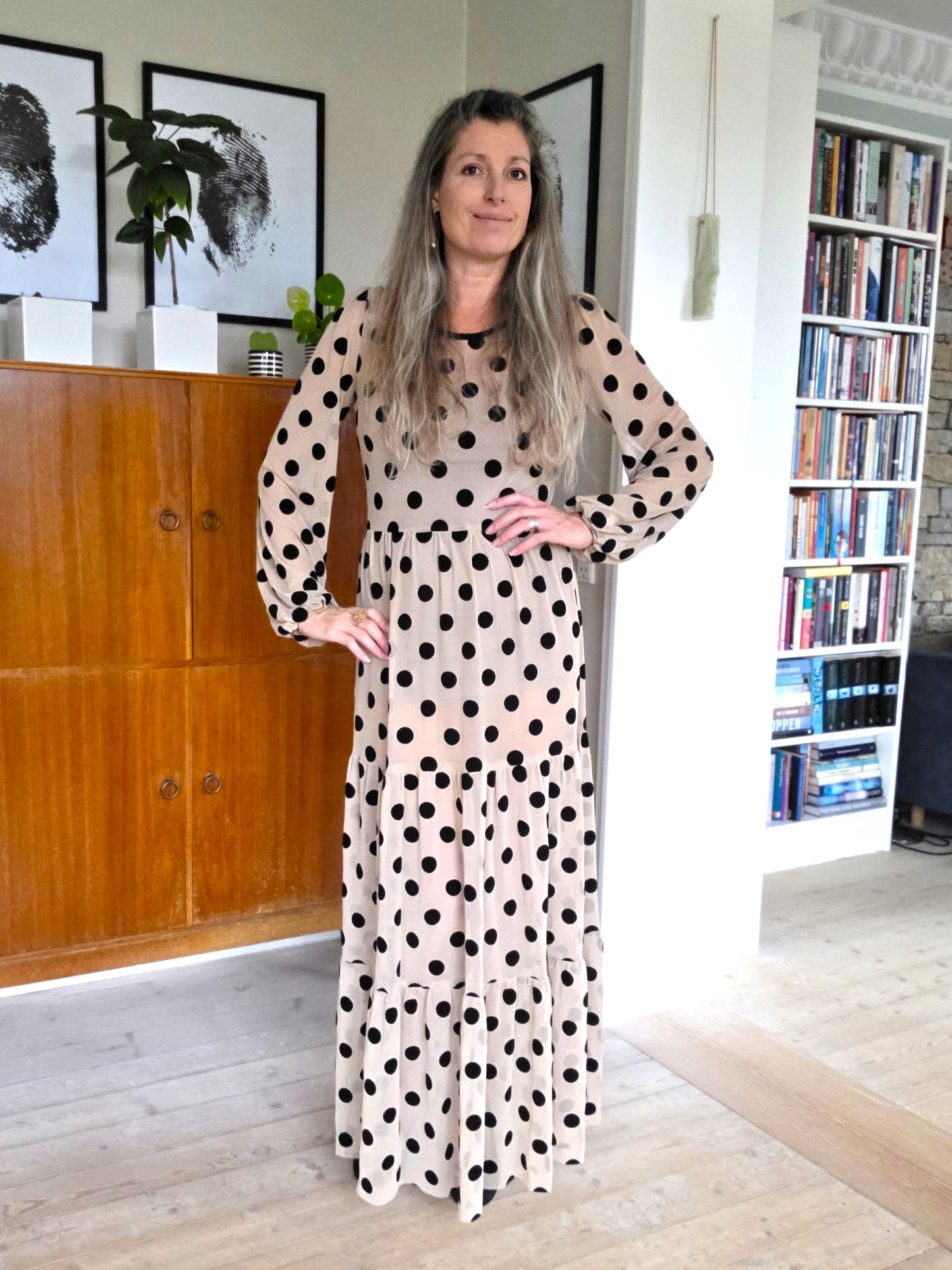 Etagekjole til jersey 1051